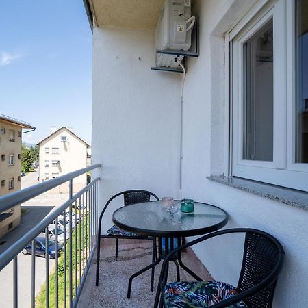 Apartman Josip กอสปิช ภายนอก รูปภาพ