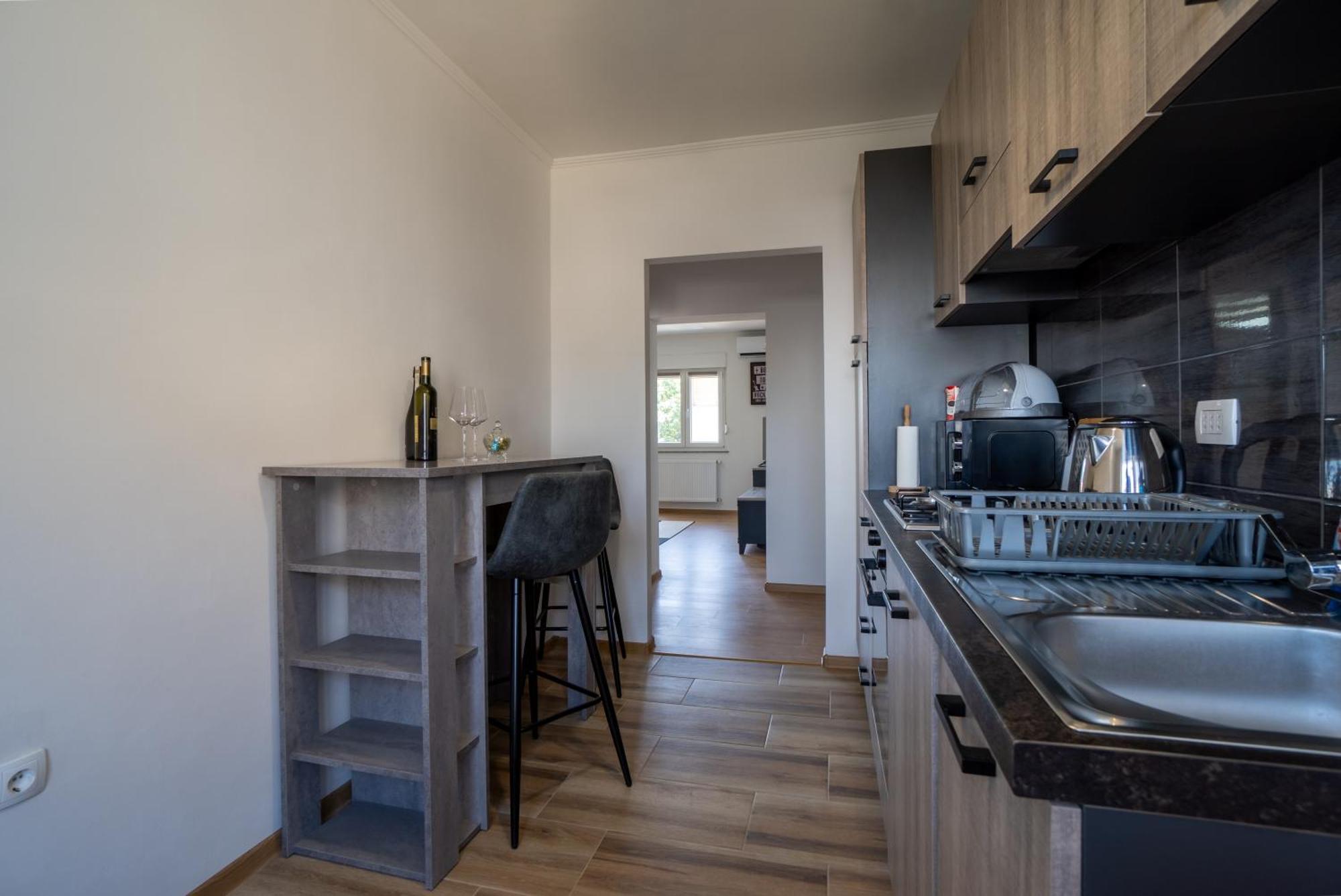 Apartman Josip กอสปิช ภายนอก รูปภาพ