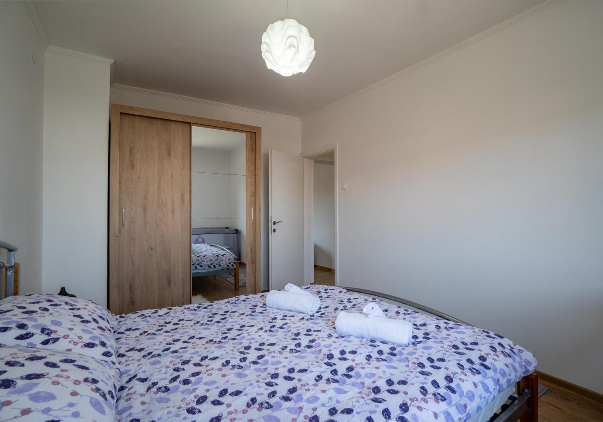 Apartman Josip กอสปิช ภายนอก รูปภาพ